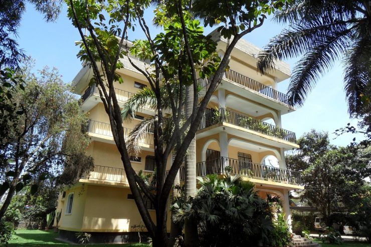 3-Bedroom Apartment in Serene Sakina Azimio