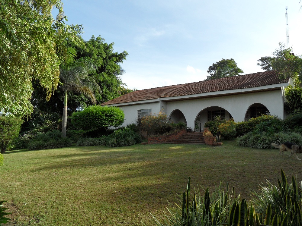 5-Bedroom House for Rent in Moshono in Green & Lush Environment