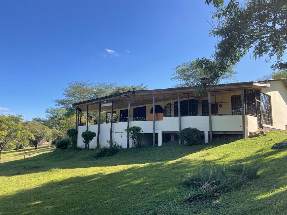 3-Bedroom Unique Property Bordering Arusha National Park