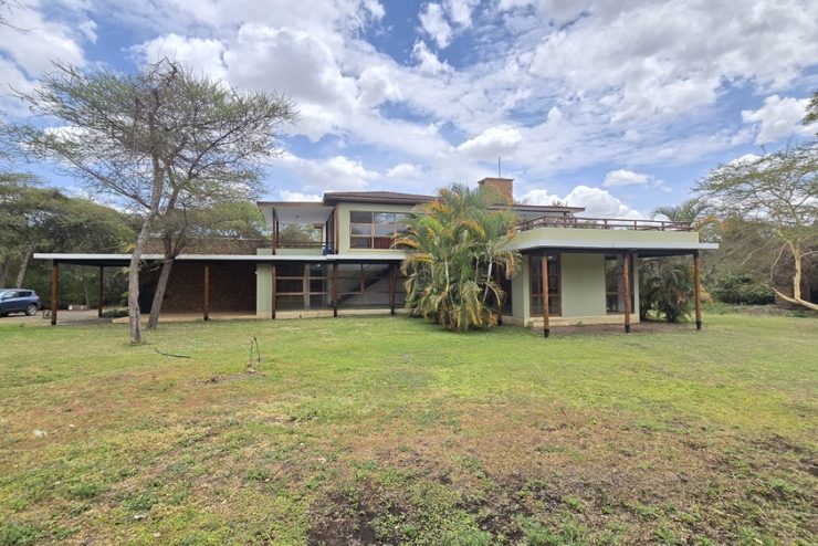 3-Bedroom in  Kili Golf Estate